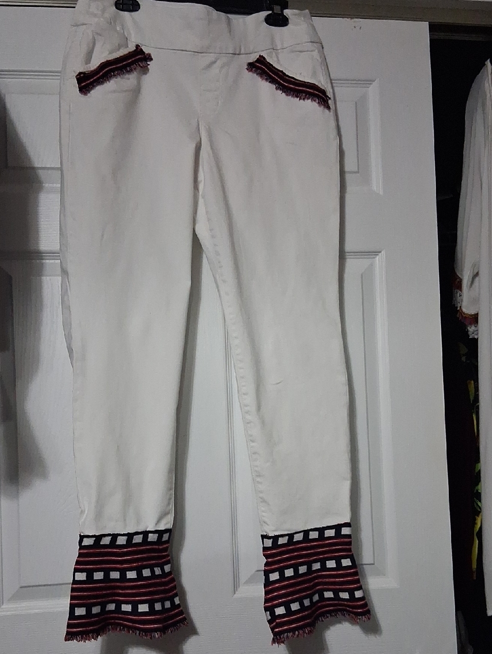 Style & Co. White Straight Leg Pants with Red & Navy And White Trim. Sz L. $24